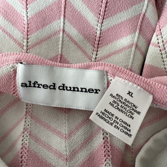 Vintage Alfred Dunner Sweater Women Extra Large Pink White Chevron Built In - Picture 5 of 16